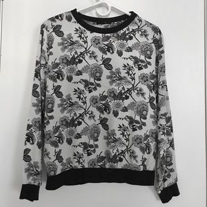 B&W floral silk like long sleeve